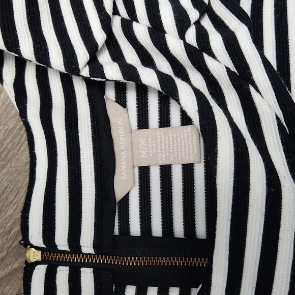 Striped Shirt Size M - Picture 3 of 4